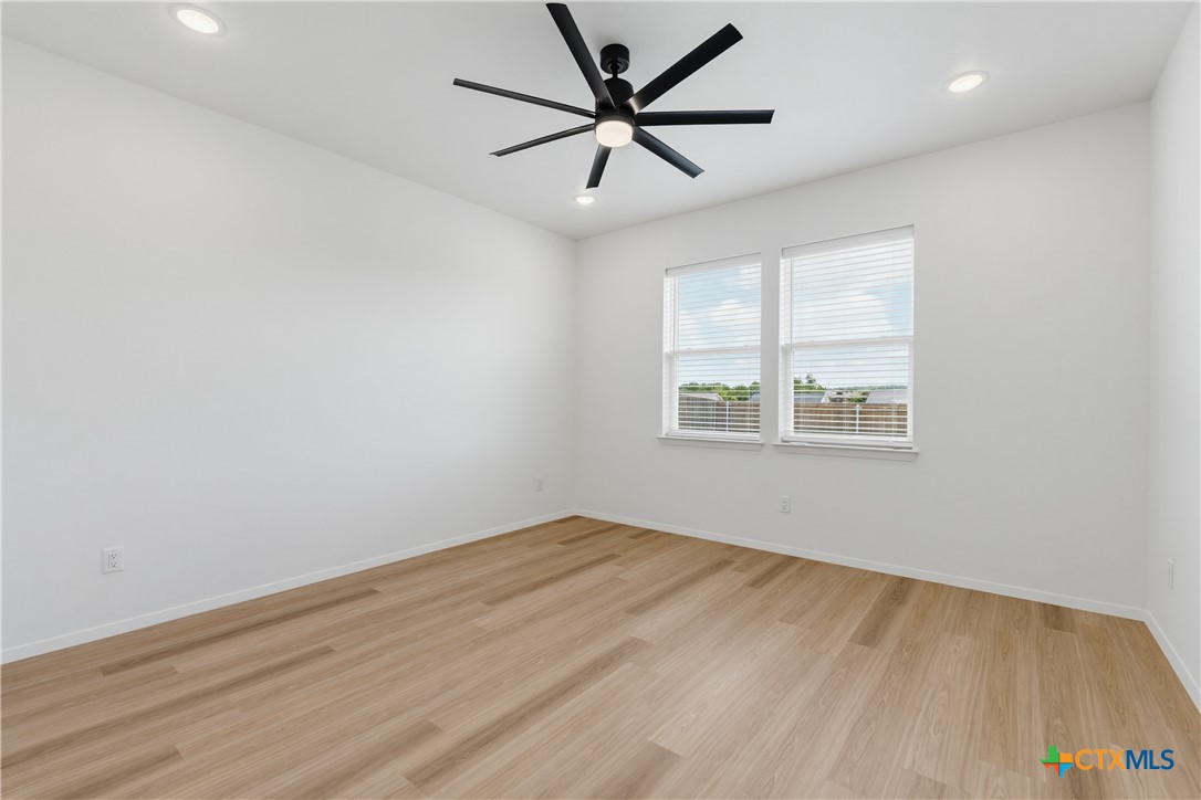 1470 Walker Place Boulevard Property Photo 20