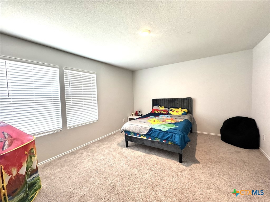 404 Jean Street Property Photo 9