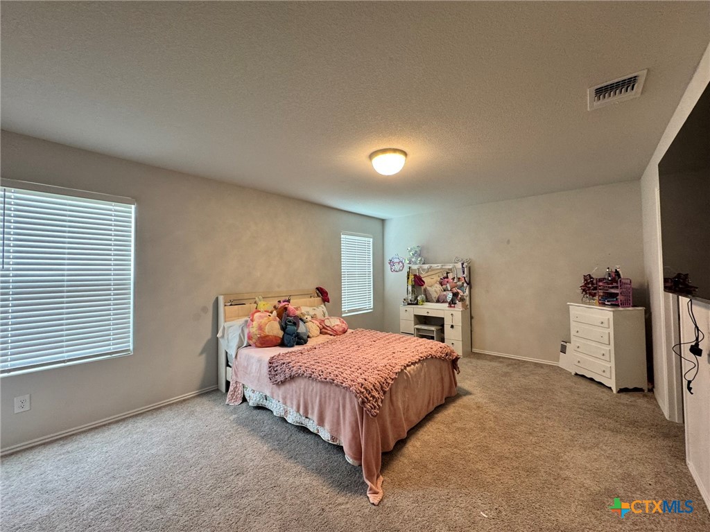 404 Jean Street Property Photo 11