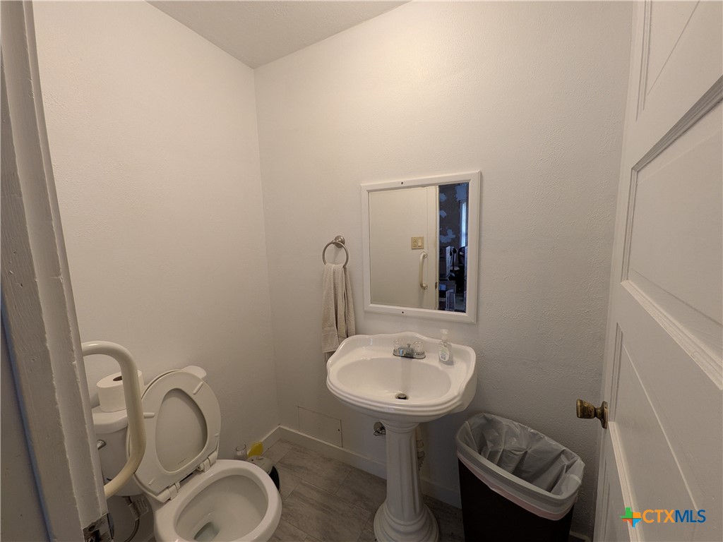 602 Andrews Street Property Photo 15