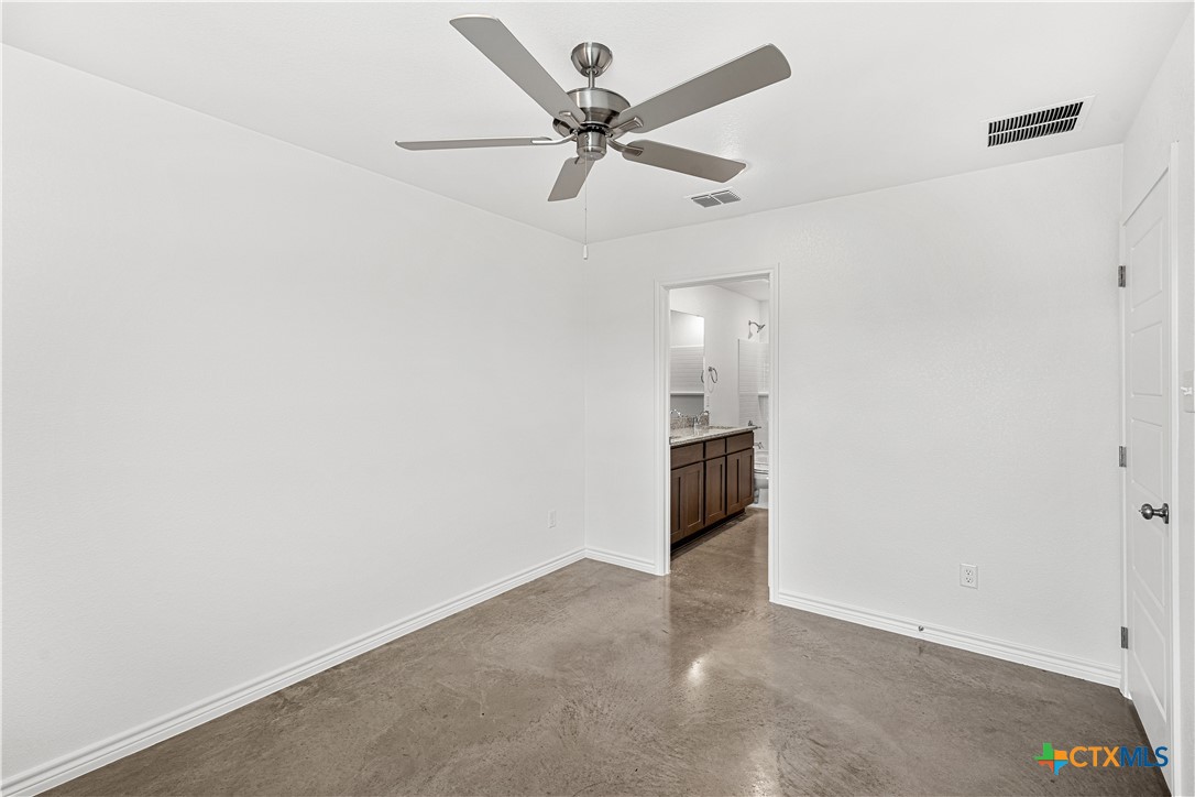 1214 Concord Drive B Property Photo 11