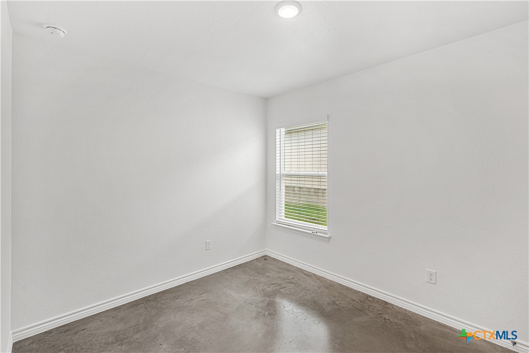 1214 Concord Drive B Property Photo 13