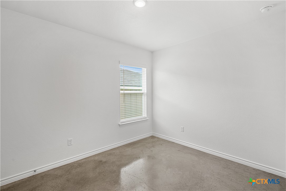 1214 Concord Drive B Property Photo 16