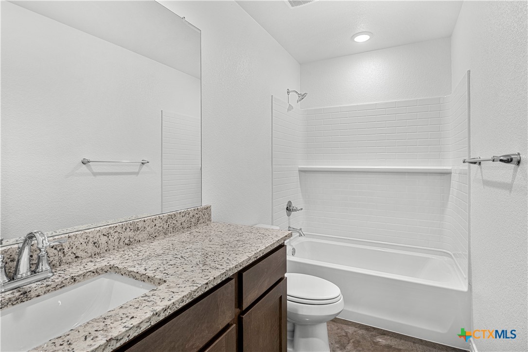 1214 Concord Drive B Property Photo 17
