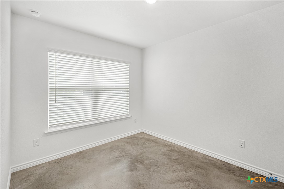 1214 Concord Drive B Property Photo 18