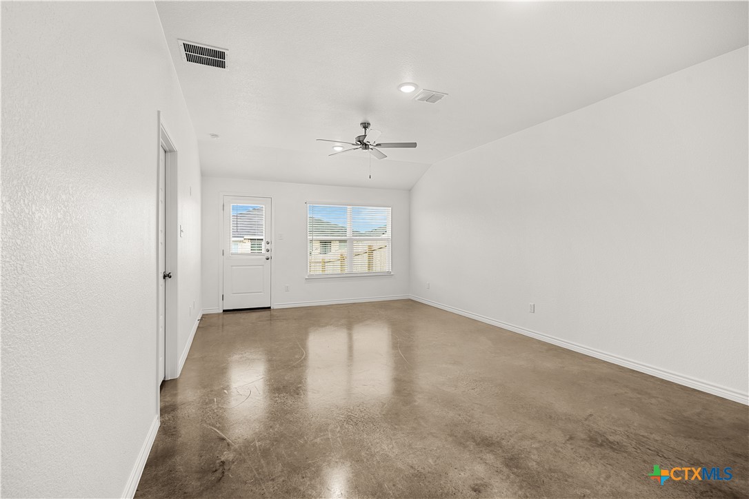 1226 Concord Drive A Property Photo 11