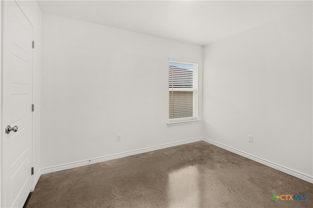 1226 Concord Drive A Property Photo 17