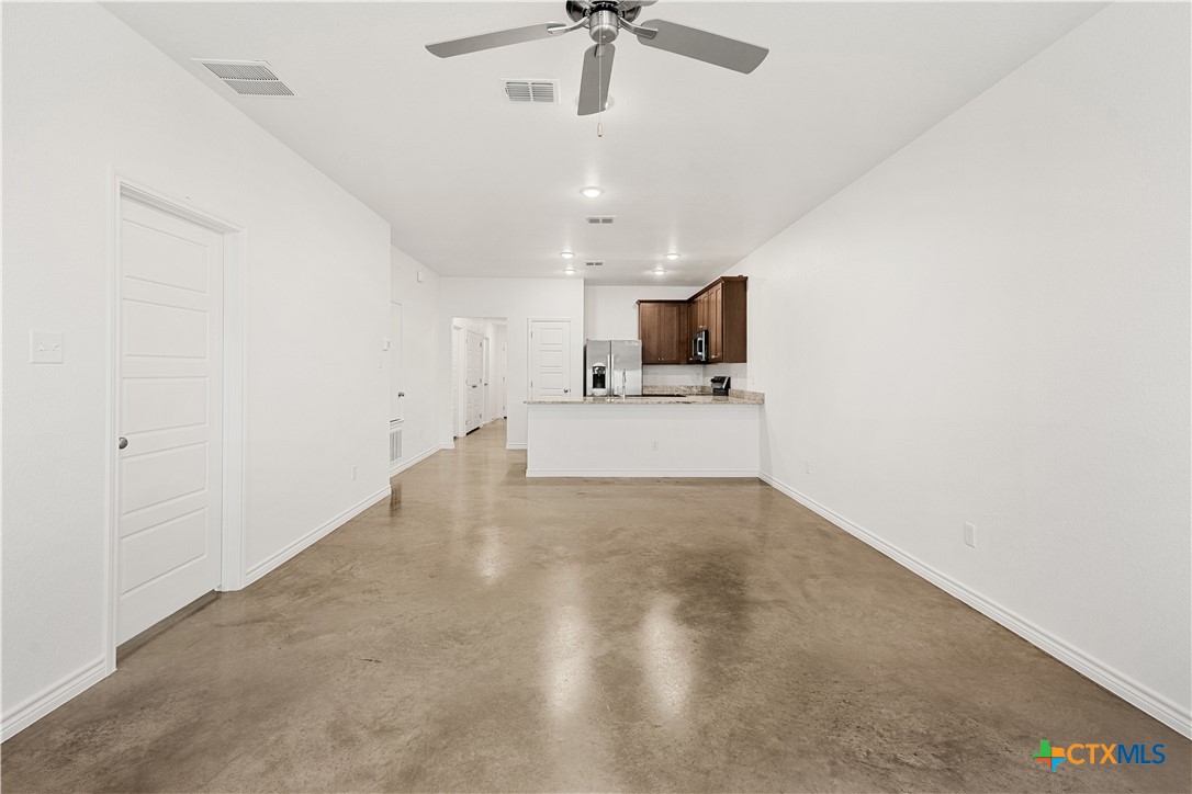 1226 Concord Drive B Property Photo 8