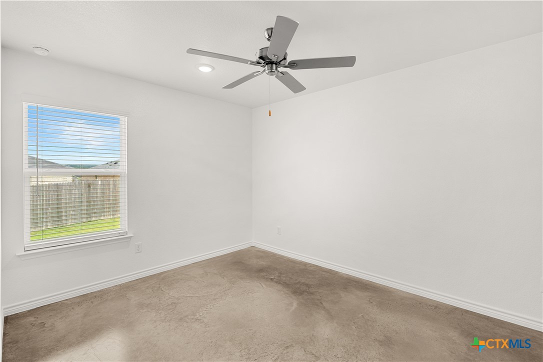 1226 Concord Drive B Property Photo 14