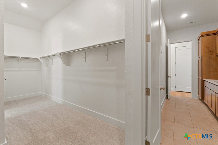112 Las Posas Drive Property Photo 11