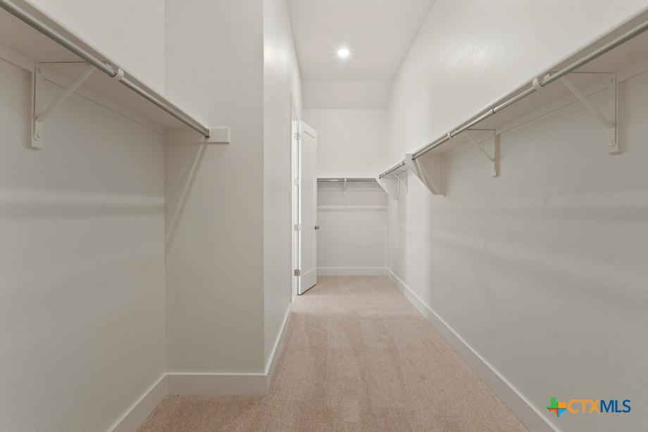 112 Las Posas Drive Property Photo 12