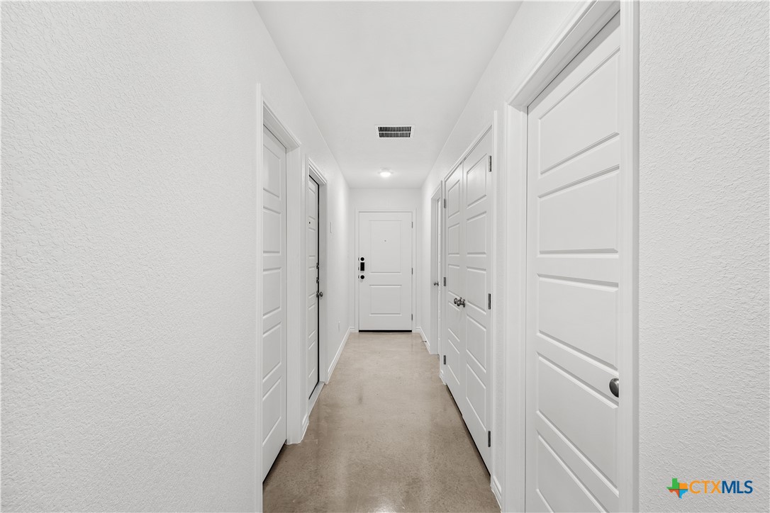 1230 Concord Drive A Property Photo 3