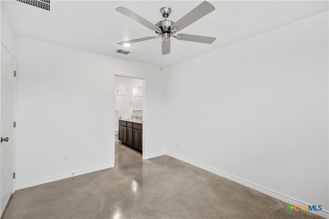 1230 Concord Drive A Property Photo 12