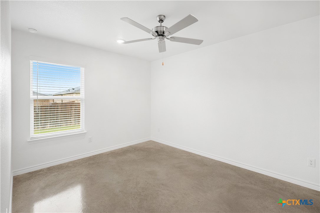 1230 Concord Drive B Property Photo 11