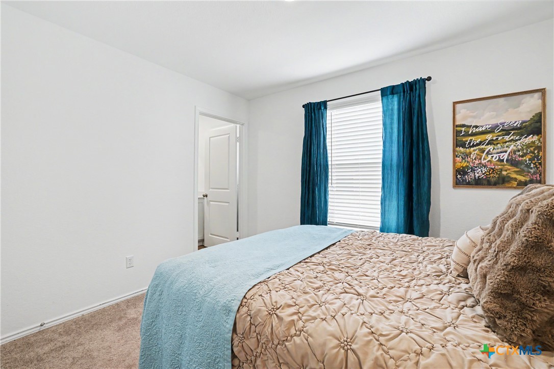 2333 Four Waters Loop Property Photo 24