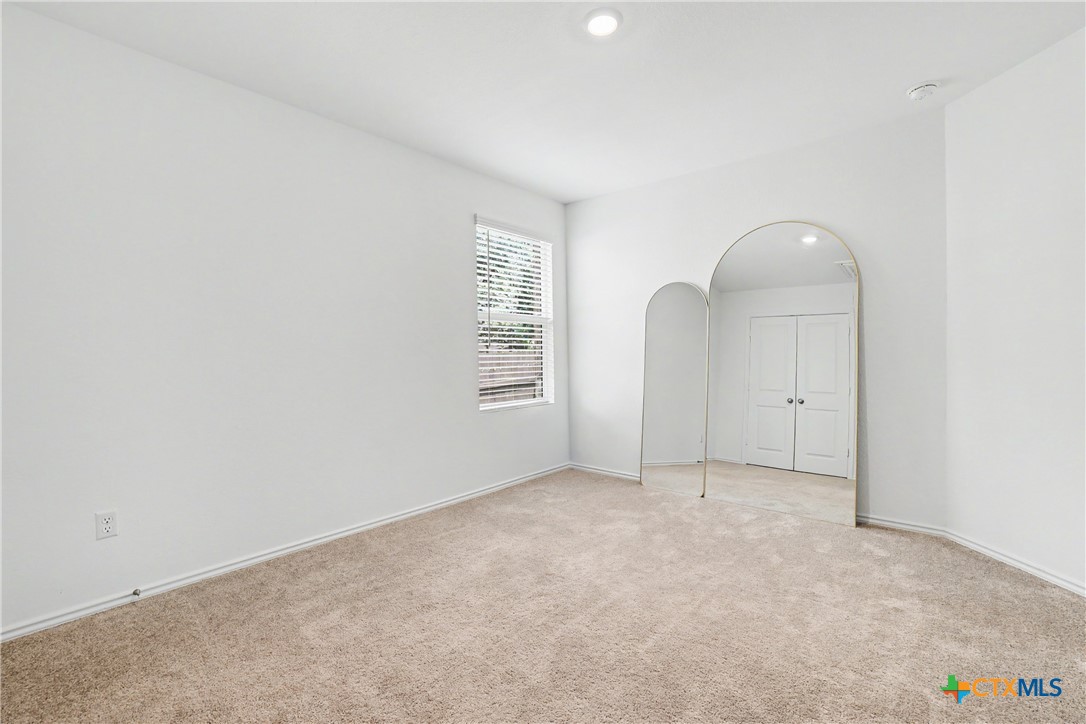 2333 Four Waters Loop Property Photo 29