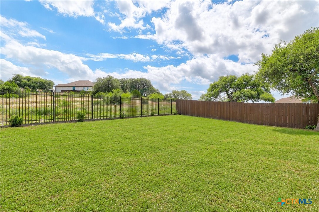 2333 Four Waters Loop Property Photo 30