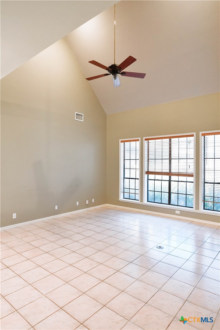 406 Woodway Drive Property Photo 10