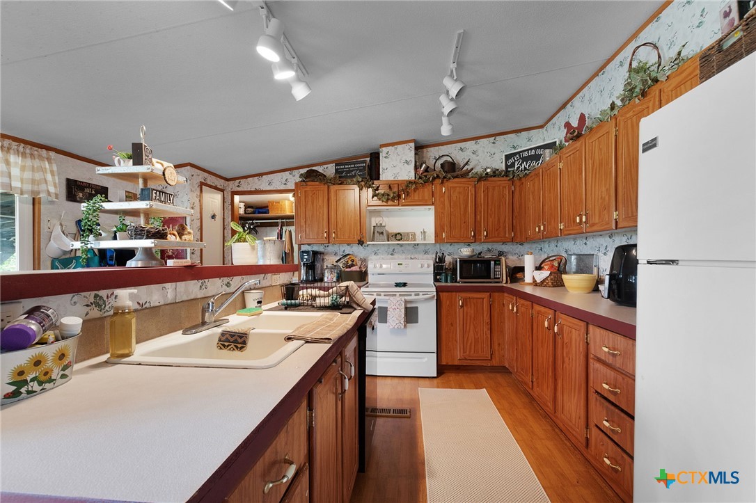 2966 County Road 3430 Property Photo 18