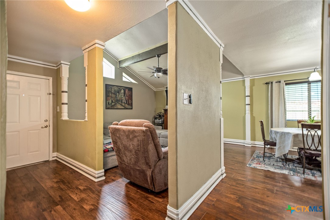 102 Sagemont Avenue Property Photo 7