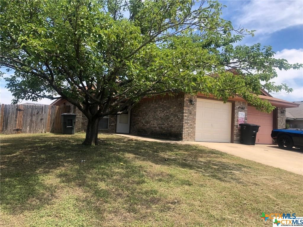 4502 July Drive A & B Property Photo 2