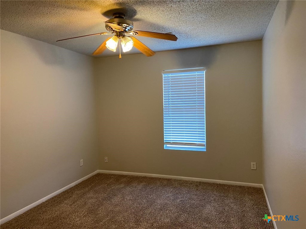 4102 Waterproof Drive Property Photo 10