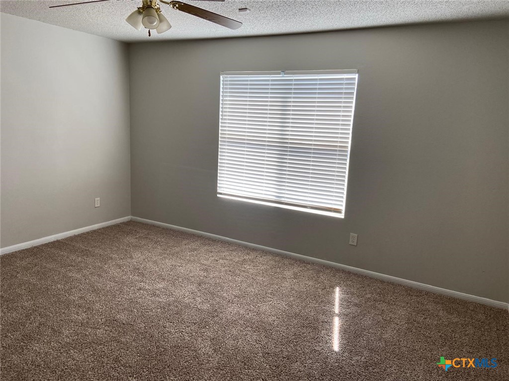 4102 Waterproof Drive Property Photo 12