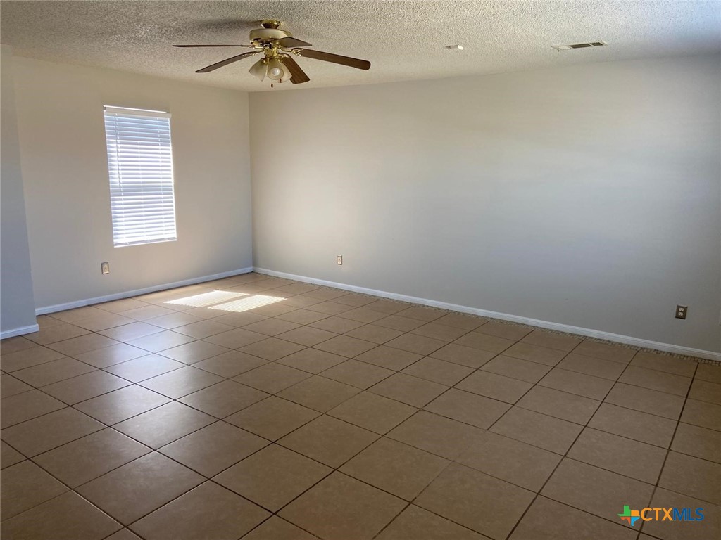 4102 Waterproof Drive Property Photo 16
