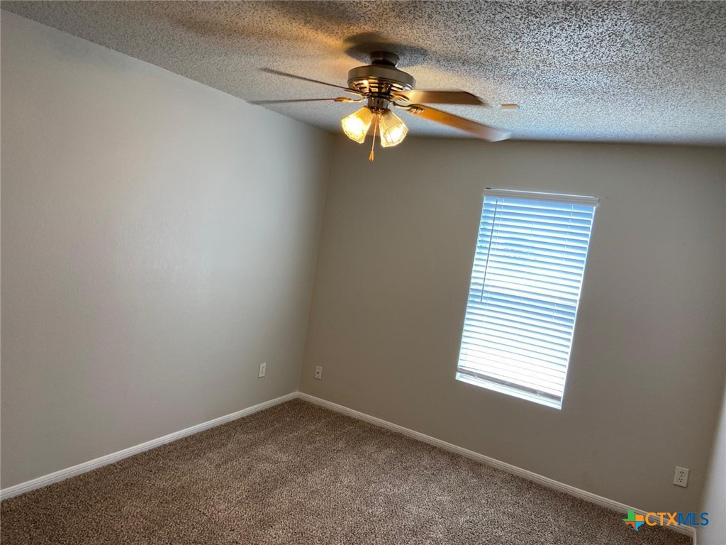 4102 Waterproof Drive Property Photo 20