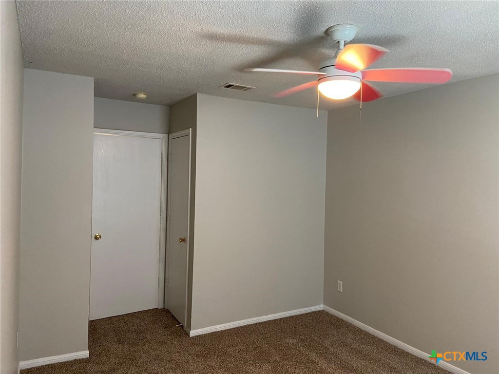 4102 Waterproof Drive Property Photo 25