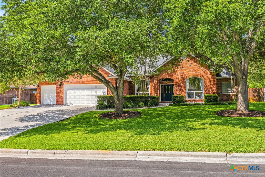 2344 Country Grace Property Photo 3