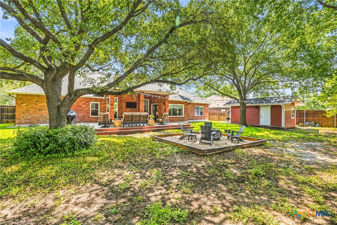 2344 Country Grace Property Photo 4