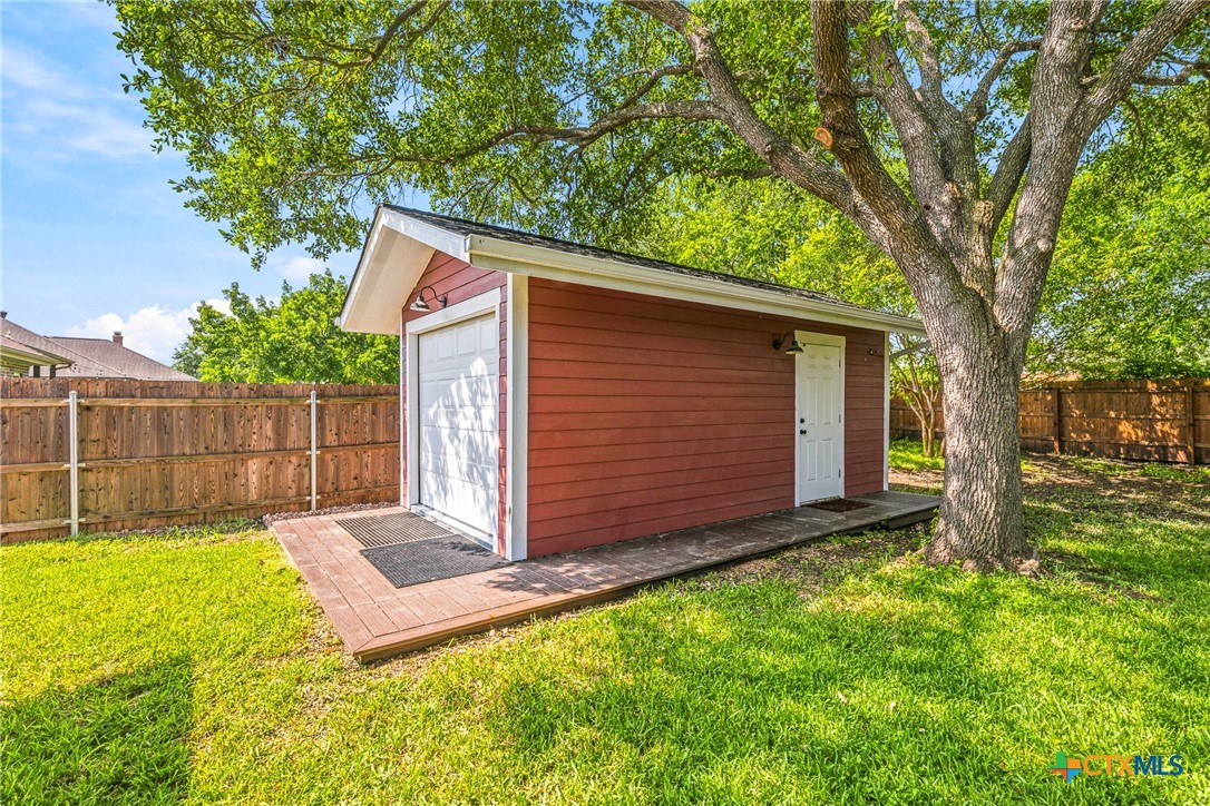 2344 Country Grace Property Photo 10