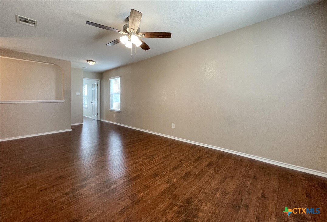 2237 Stoneleigh Drive Property Photo 22