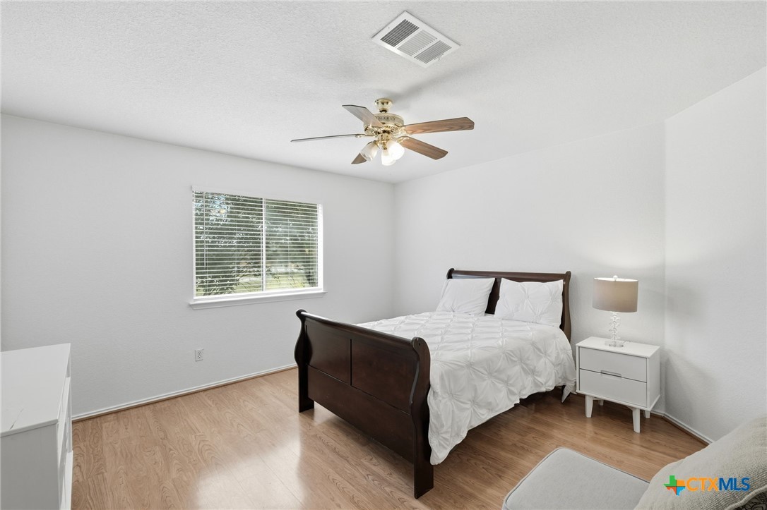1410 Katie Lynch Drive Property Photo 18