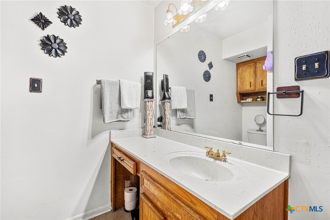1610 Ronstan Drive Property Photo 9