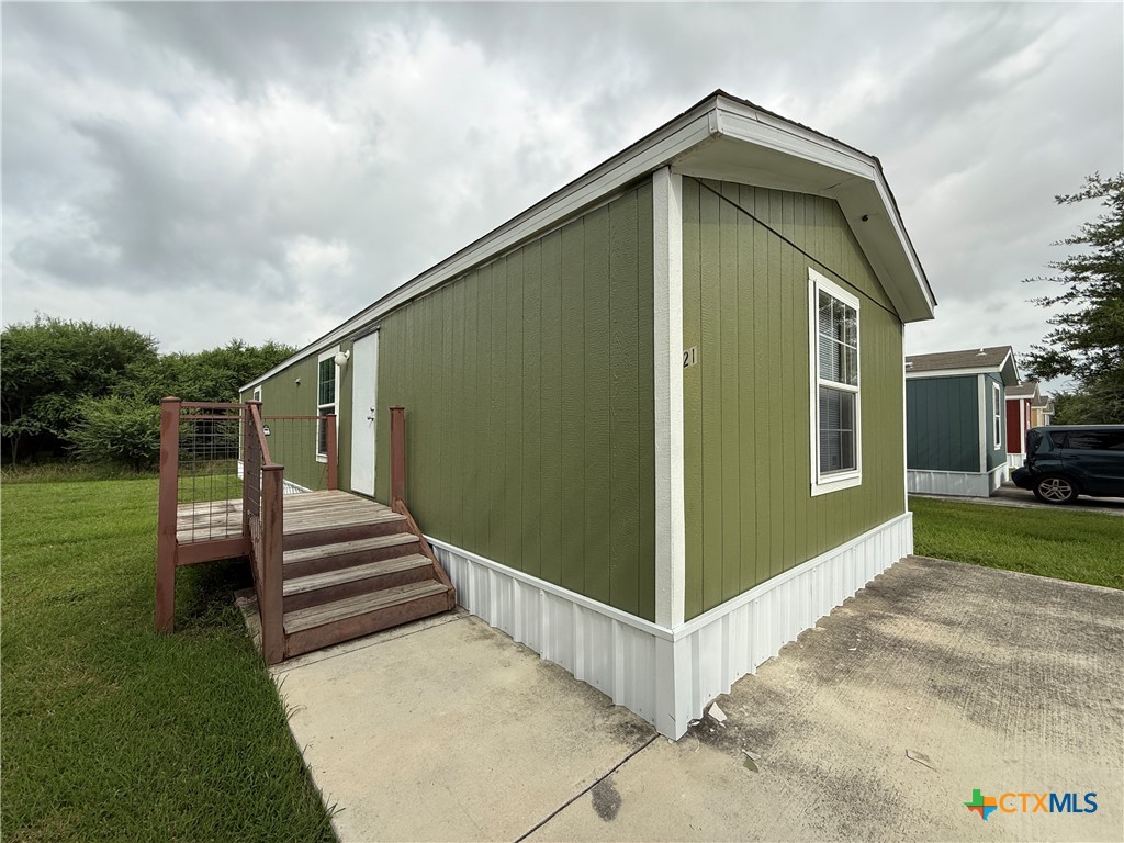 1911 Wald Road 21 Property Photo 17