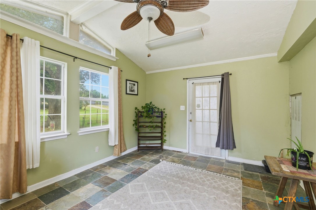 200 Autumn Ridge Drive Property Photo 15