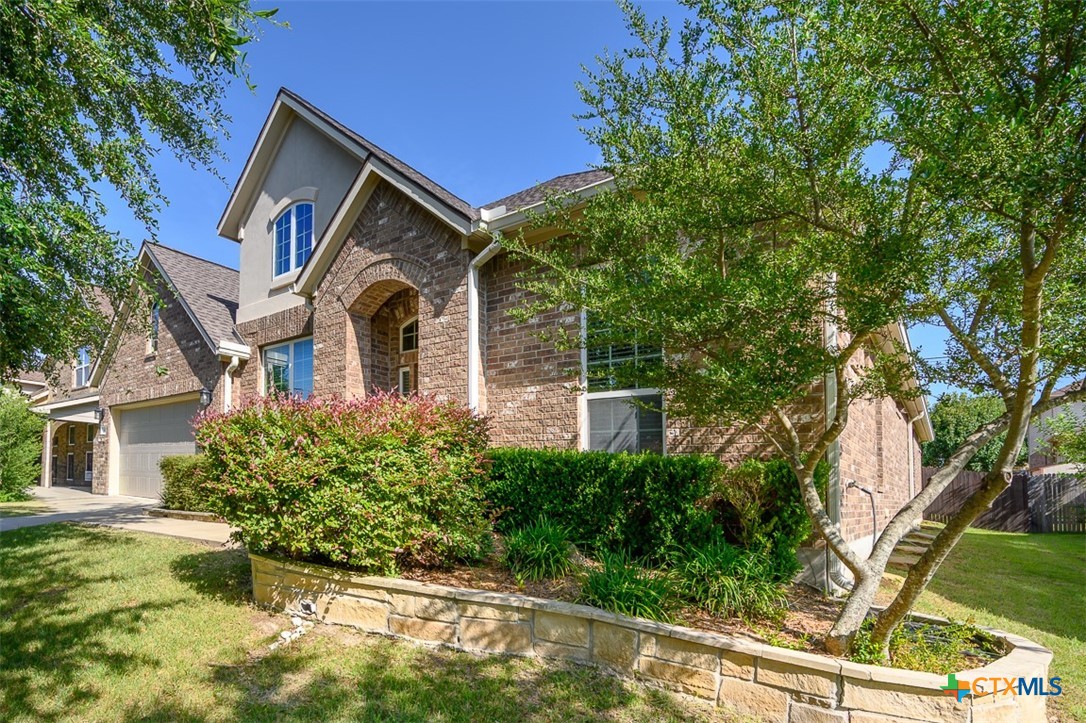 811 Cathedral Court Property Photo 46