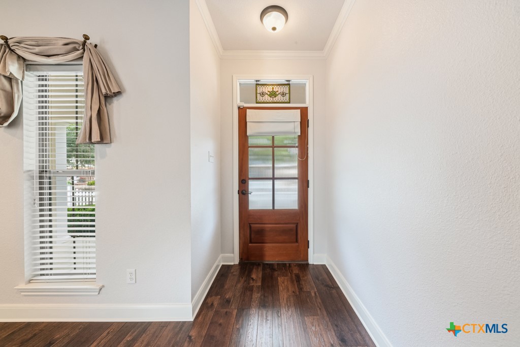 2322 Cotton Boulevard Property Photo 6