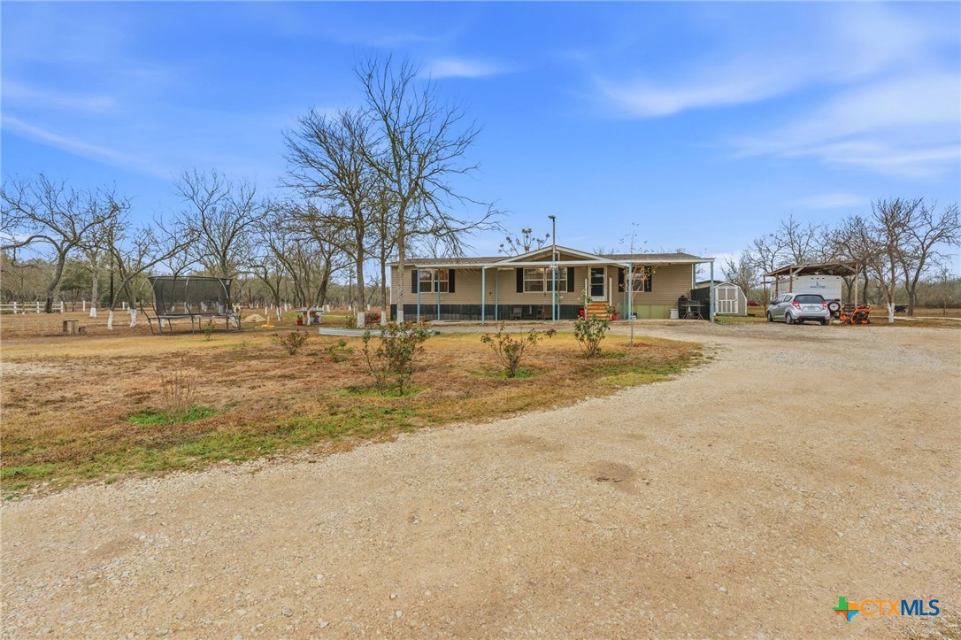 1278 Fm 812 Property Photo 3