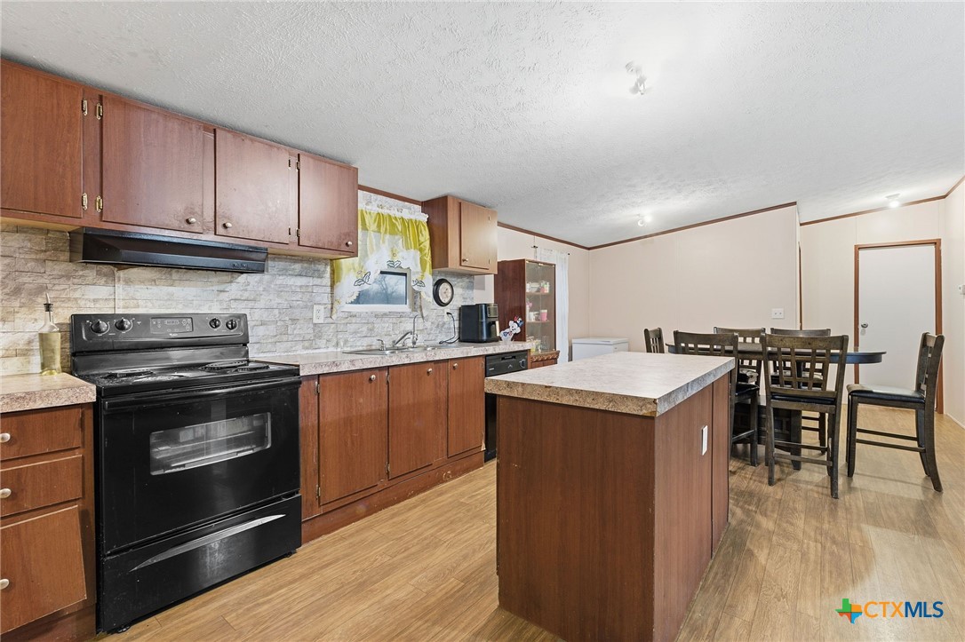 1278 Fm 812 Property Photo 12