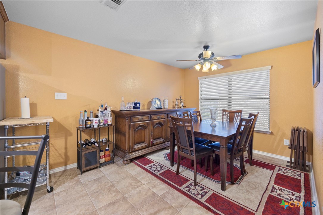 2402 Scott Drive Property Photo 11
