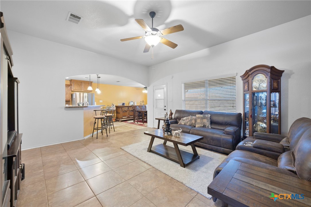 2402 Scott Drive Property Photo 13