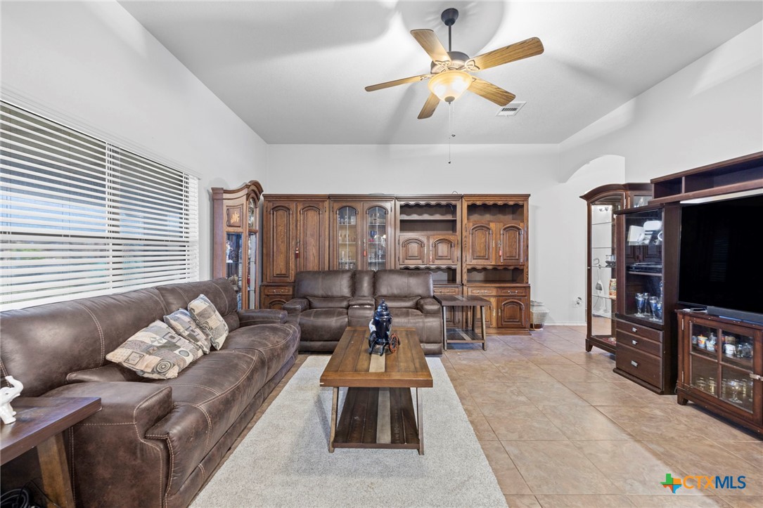 2402 Scott Drive Property Photo 16
