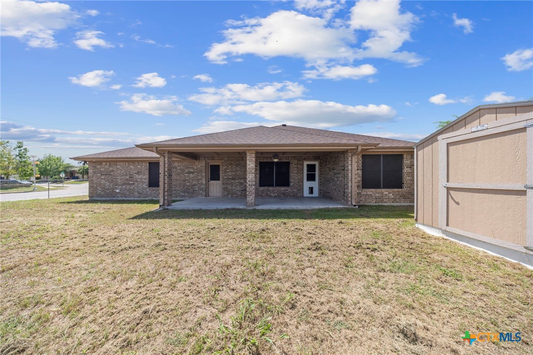2402 Scott Drive Property Photo 28
