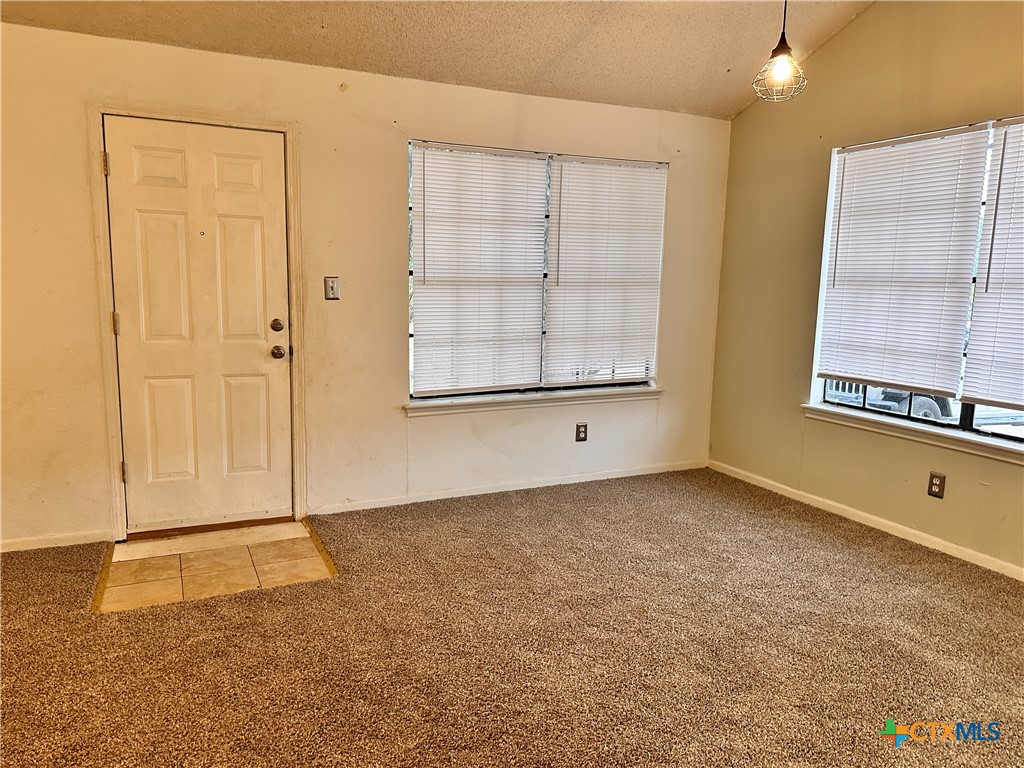 617694 Property Photo 3