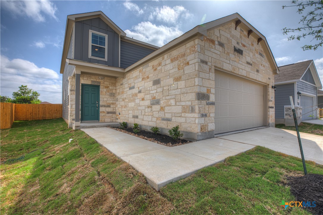 267 Kinsley Way Property Photo 1