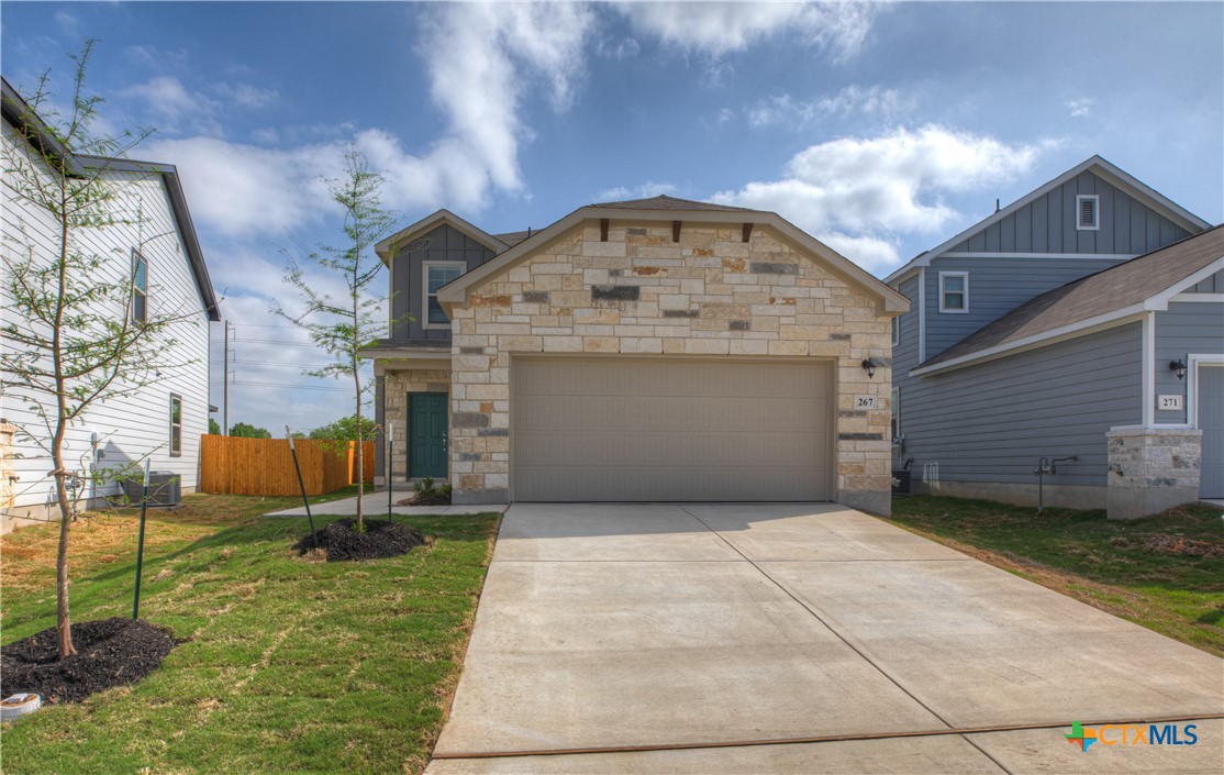 267 Kinsley Way Property Photo 3