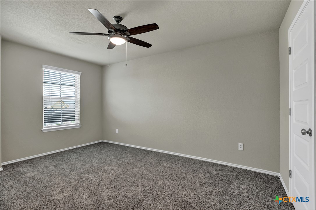 267 Kinsley Way Property Photo 26